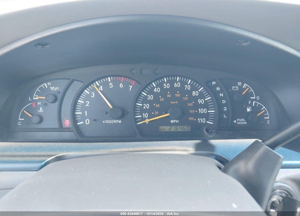 2004 TOYOTA TUNDRA SR5 V8 VIN: 5TBET34144S441000