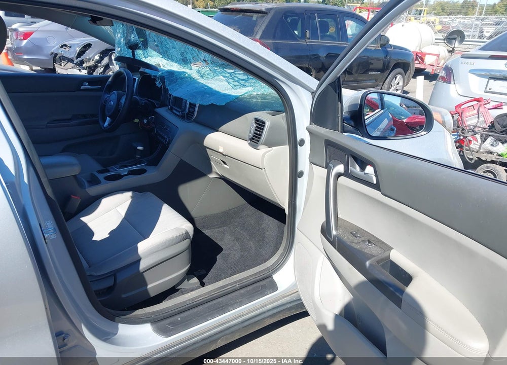 2019 KIA SPORTAGE LX VIN: KNDPM3AC3K7579024