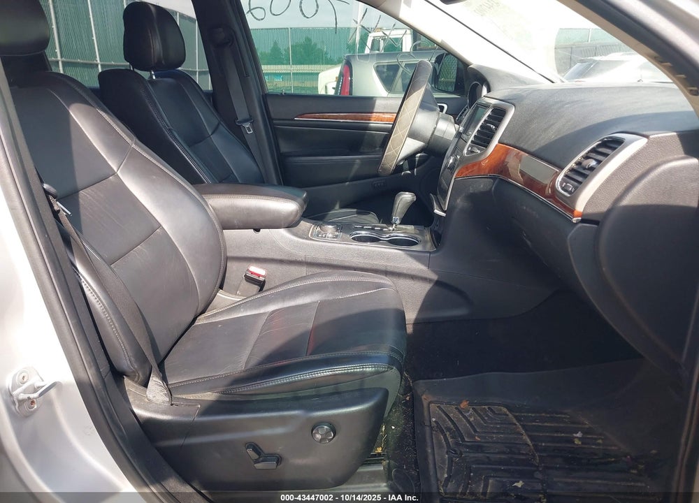 2011 JEEP GRAND CHEROKEE LIMITED VIN: 1J4RR5GT8BC562654