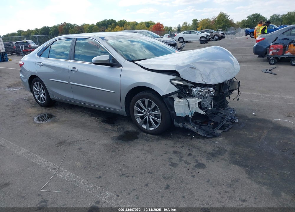 2016 TOYOTA CAMRY XLE VIN: 4T1BF1FK3GU568554