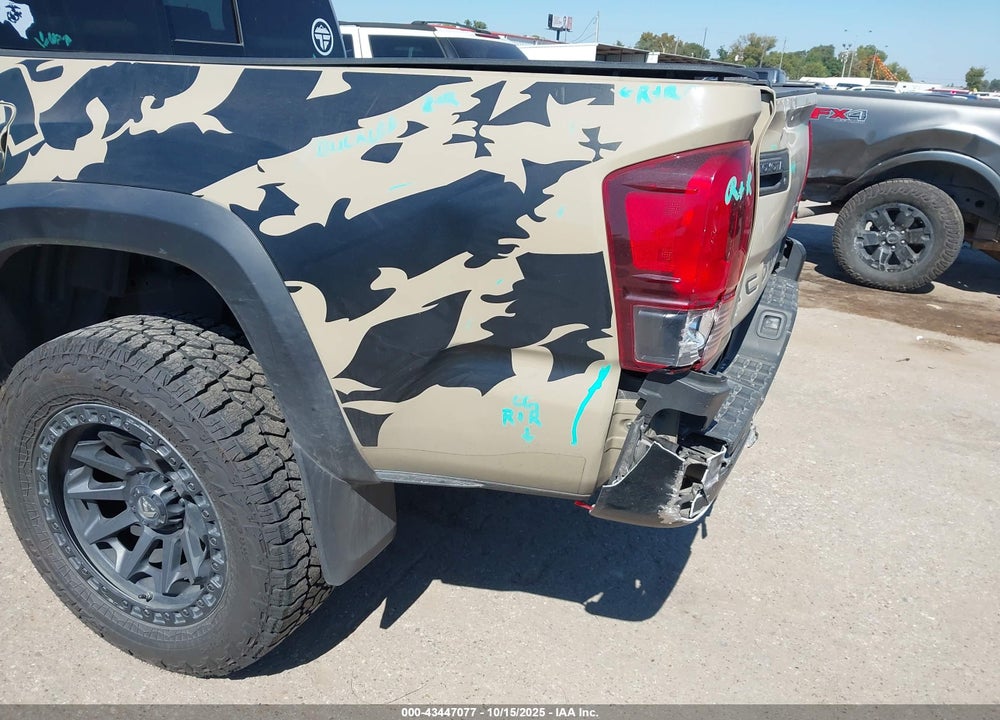 2019 TOYOTA TACOMA TRD OFF ROAD VIN: 3TMCZ5AN5KM276331