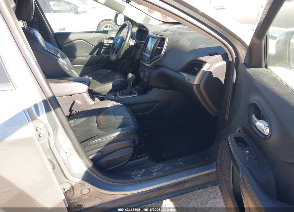 2016 JEEP CHEROKEE VIN: 1C4PJMDS2GW187120