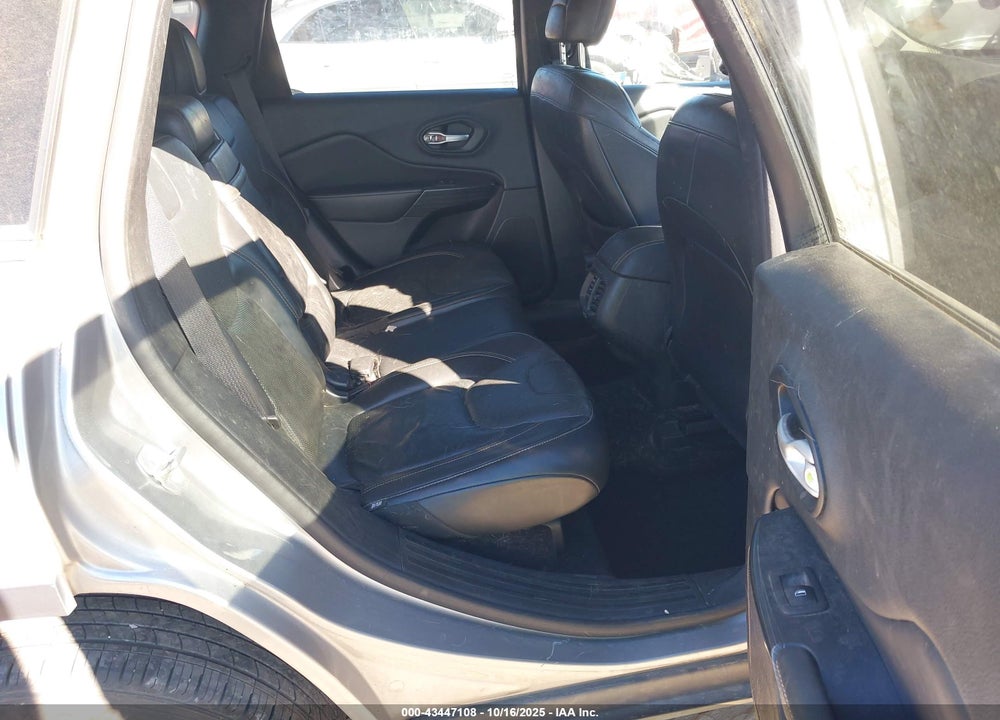 2016 JEEP CHEROKEE VIN: 1C4PJMDS2GW187120