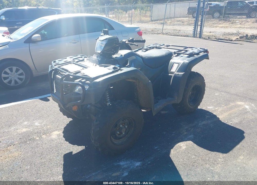 2025 HONDA TRX520 FM VIN: 1HFTE4408SJ104142