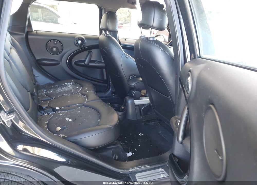 2016 MINI COUNTRYMAN VIN: WMWZC3C55GWT10964