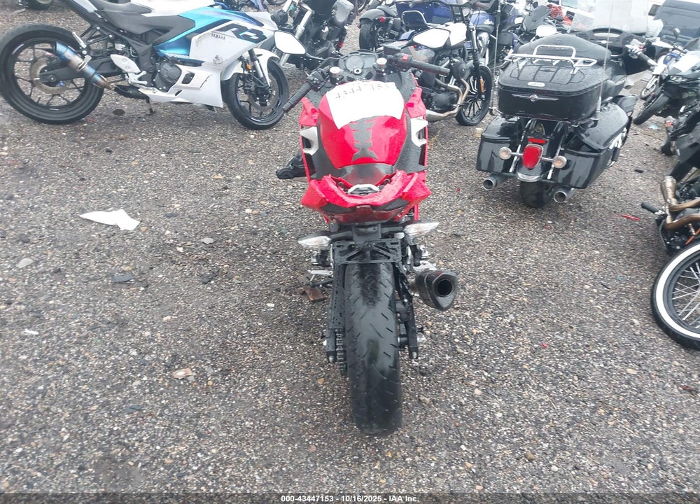 2021 KAWASAKI EX400 VIN: JKAEXKG11MDA96745