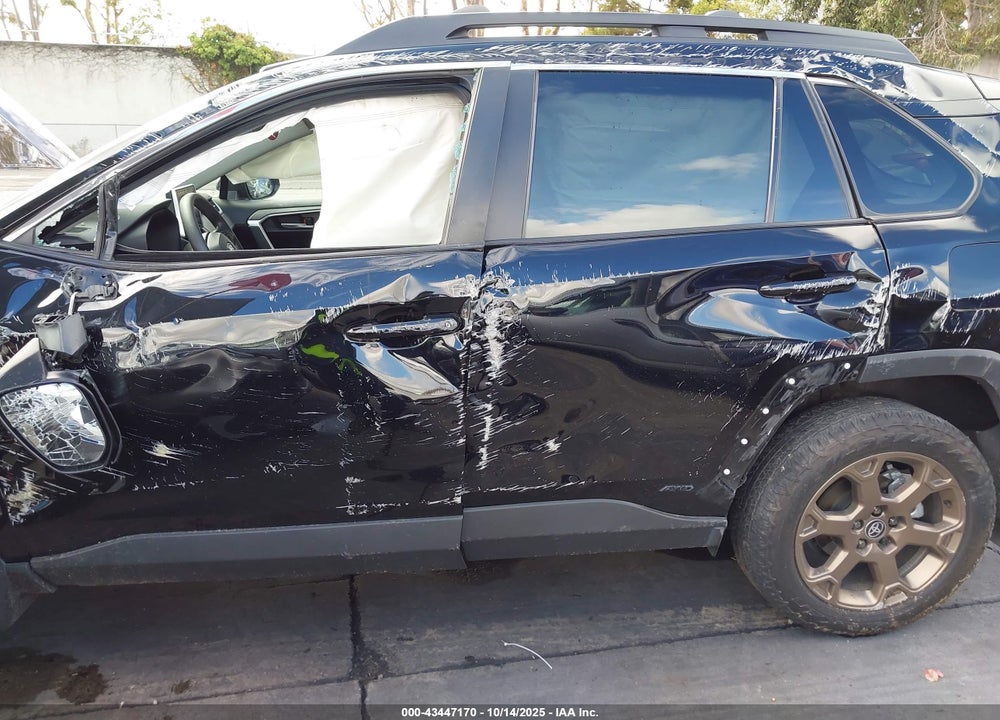 2024 TOYOTA RAV4 HYBRID WOODLAND EDITION VIN: 2T3UWRFVXRW196402