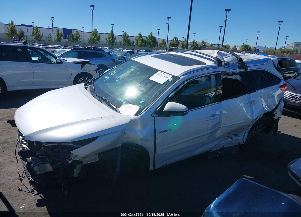 2019 TOYOTA HIGHLANDER HYBRID XLE VIN: 5TDJGRFH6KS071544