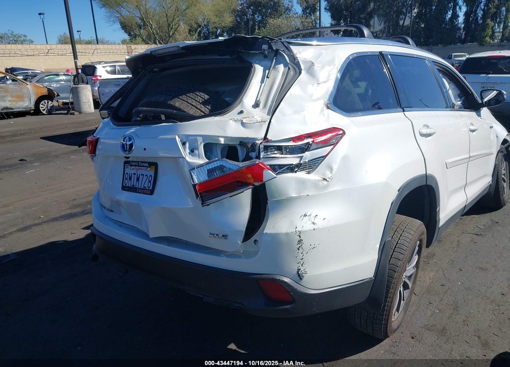 2019 TOYOTA HIGHLANDER HYBRID XLE VIN: 5TDJGRFH6KS071544