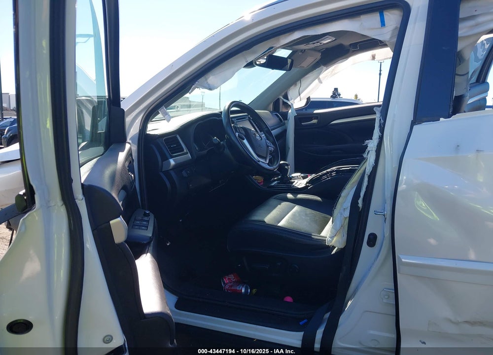 2019 TOYOTA HIGHLANDER HYBRID XLE VIN: 5TDJGRFH6KS071544