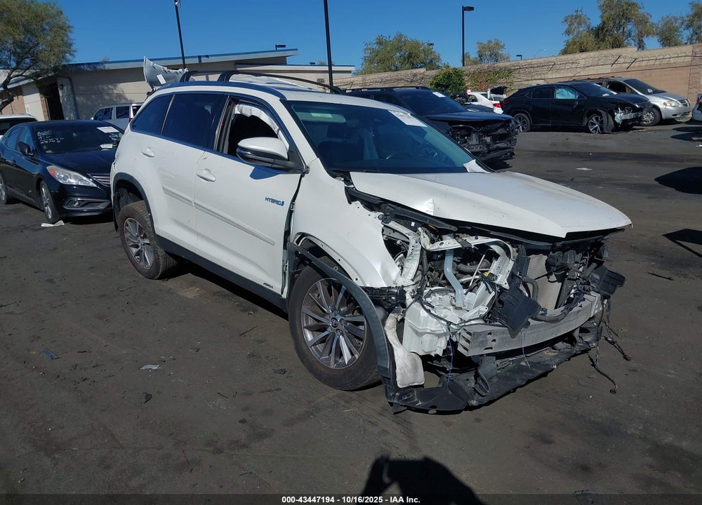2019 TOYOTA HIGHLANDER HYBRID XLE VIN: 5TDJGRFH6KS071544