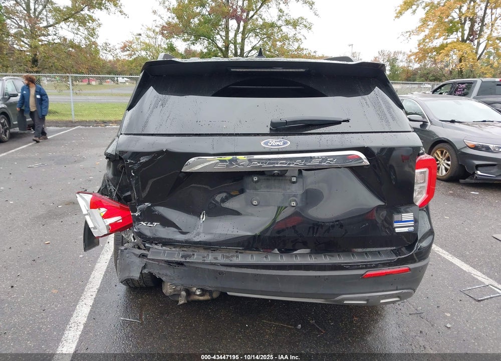 2020 FORD EXPLORER XLT VIN: 1FMSK8DH8LGB88887
