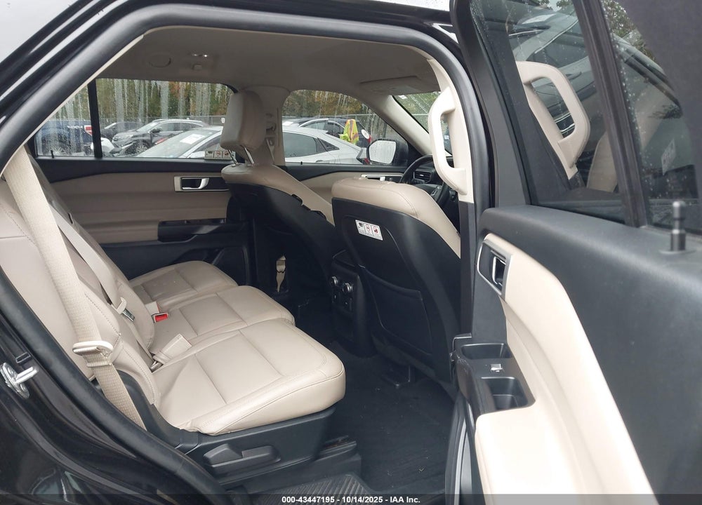 2020 FORD EXPLORER XLT VIN: 1FMSK8DH8LGB88887