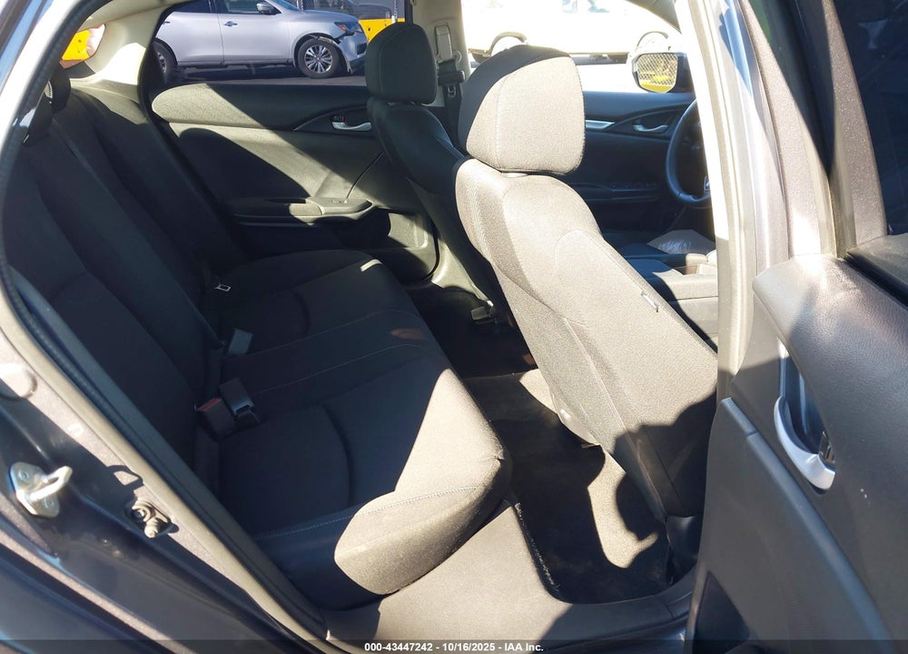 2018 HONDA CIVIC VIN: 2HGFC2F59JH507252