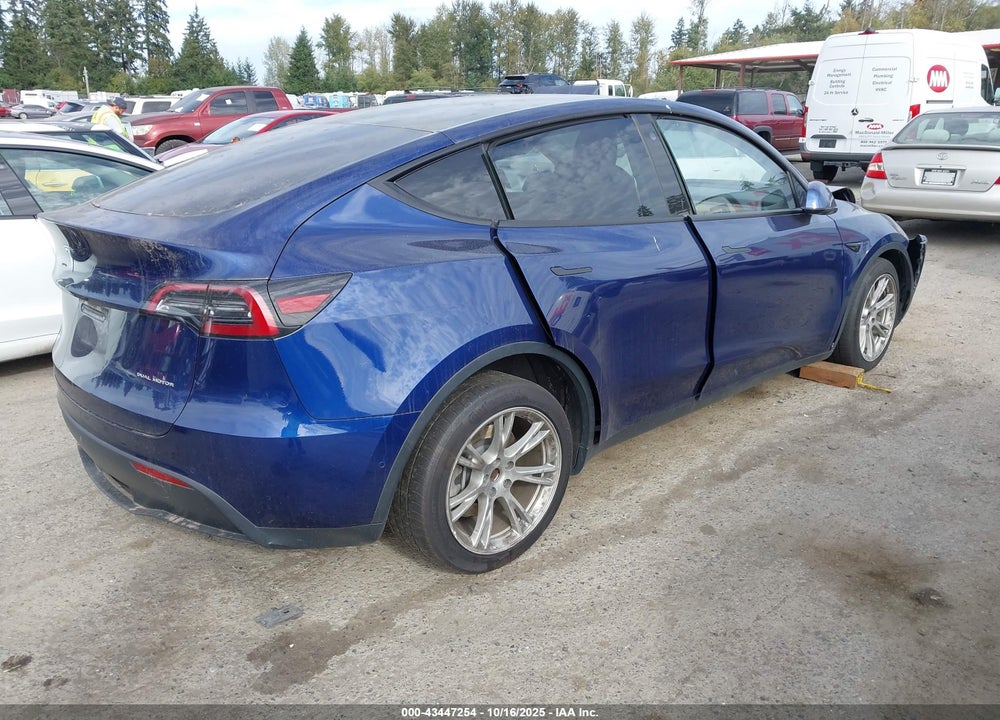 2021 TESLA MODEL Y LONG RANGE DUAL MOTOR ALL-WHEEL DRIVE VIN: 5YJYGDEE5MF260055
