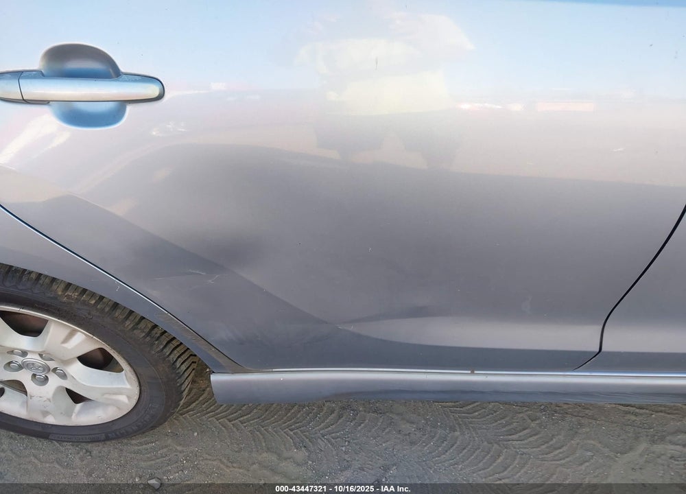 2004 TOYOTA MATRIX/XR VIN: 2T1KR32E74C229523