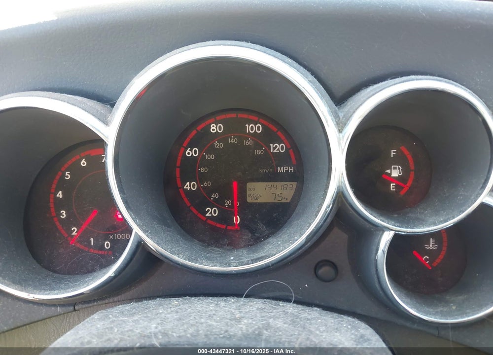 2004 TOYOTA MATRIX/XR VIN: 2T1KR32E74C229523