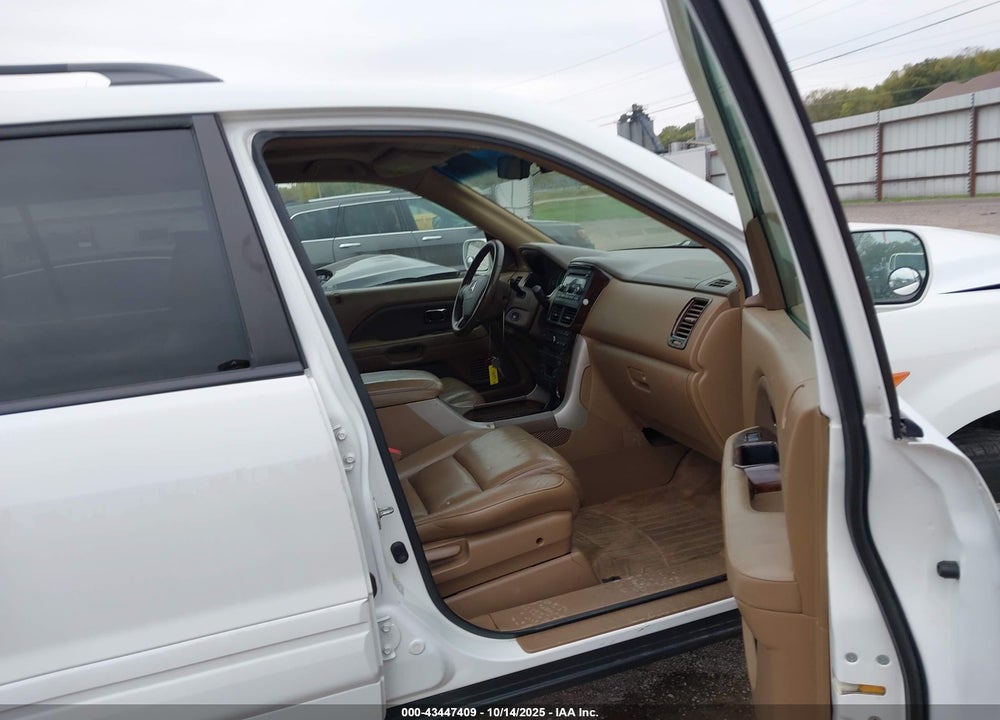 2007 HONDA PILOT EX-L VIN: 2HKYF18687H523179