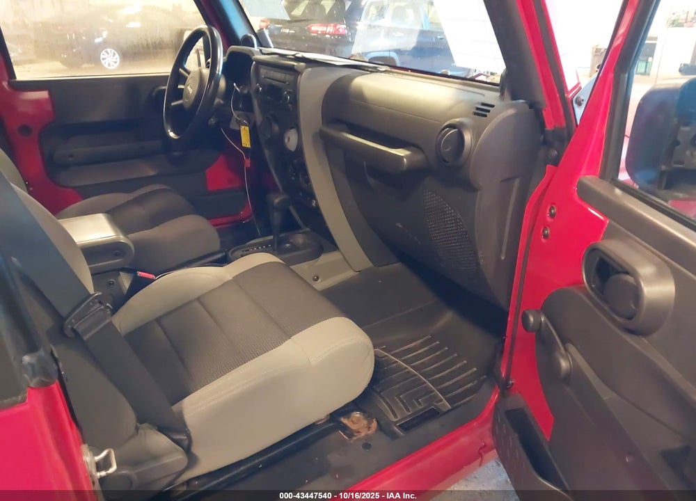 2007 JEEP WRANGLER / VIN: 1J4FA241X7L204104