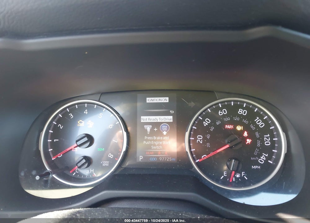 2020 TOYOTA RAV4 VIN: 2T3A1RFV5LW136939