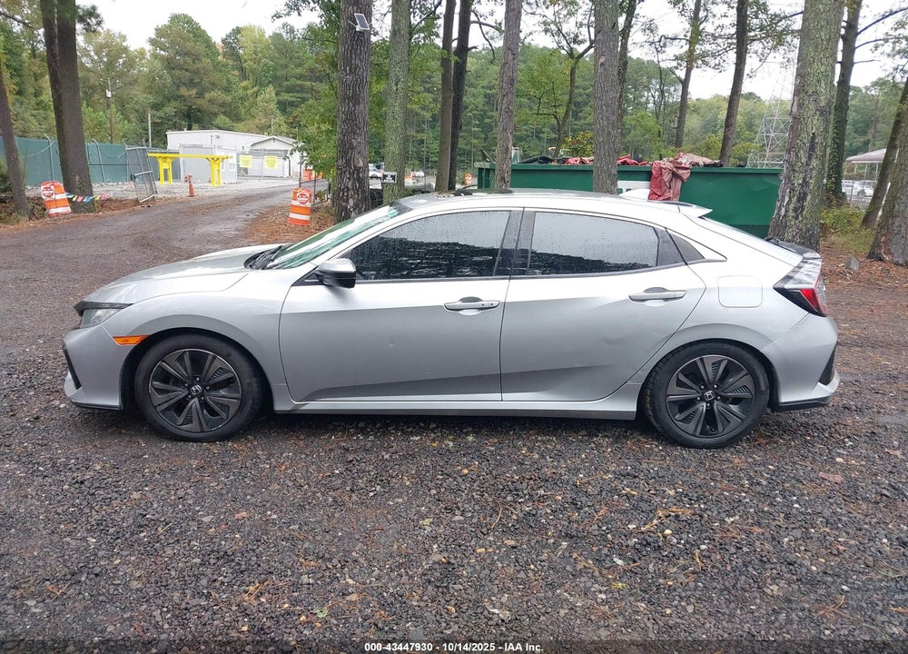 2018 HONDA CIVIC EX VIN: SHHFK7H58JU403710
