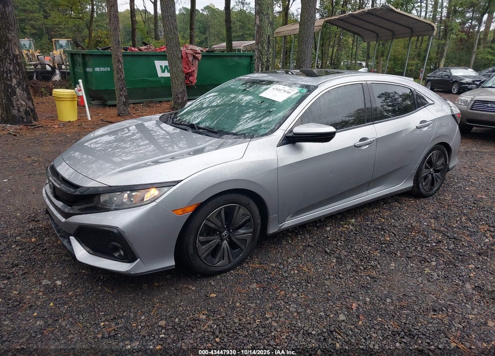 2018 HONDA CIVIC EX VIN: SHHFK7H58JU403710