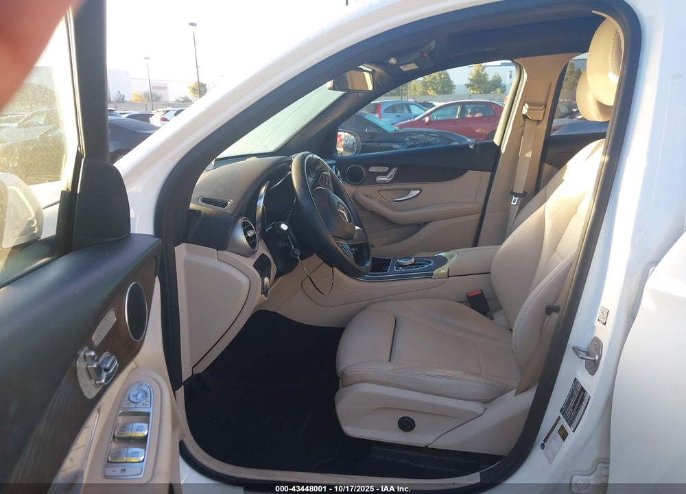 2018 MERCEDES-BENZ GLC 300 VIN: WDC0G4JB6JF437965