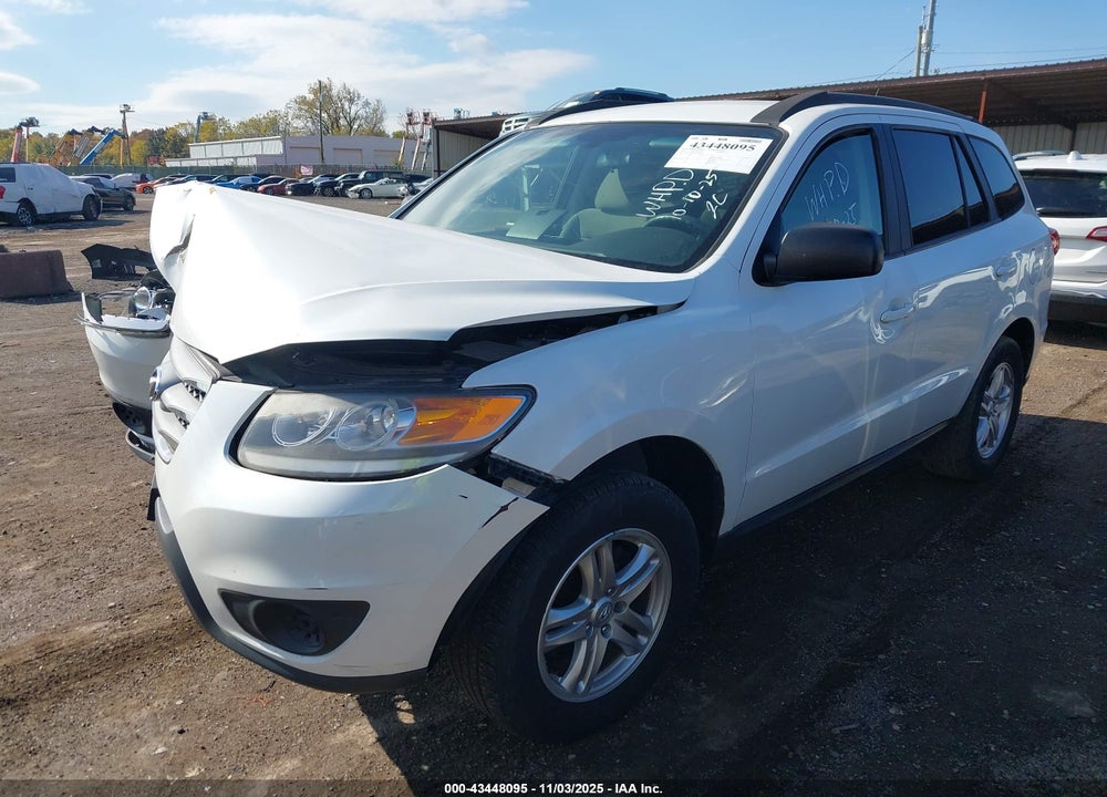 2012 HYUNDAI SANTA FE VIN: 5XYZGDAB7CG092846