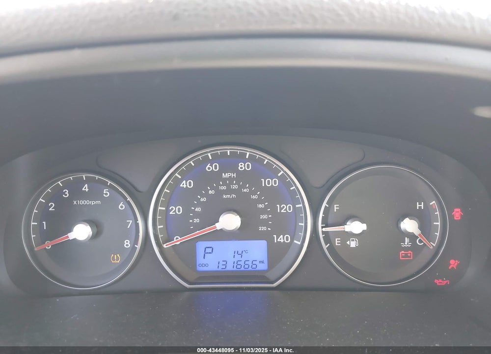 2012 HYUNDAI SANTA FE VIN: 5XYZGDAB7CG092846