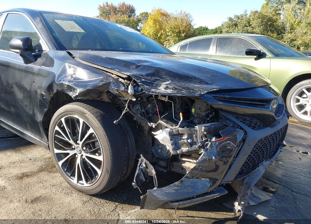 2019 TOYOTA CAMRY SE VIN: 4T1B11HK5KU211784