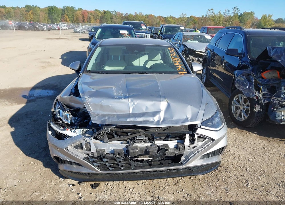 2021 HYUNDAI SONATA VIN: KMHL64JA9MA158617
