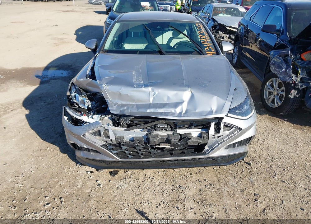 2021 HYUNDAI SONATA VIN: KMHL64JA9MA158617