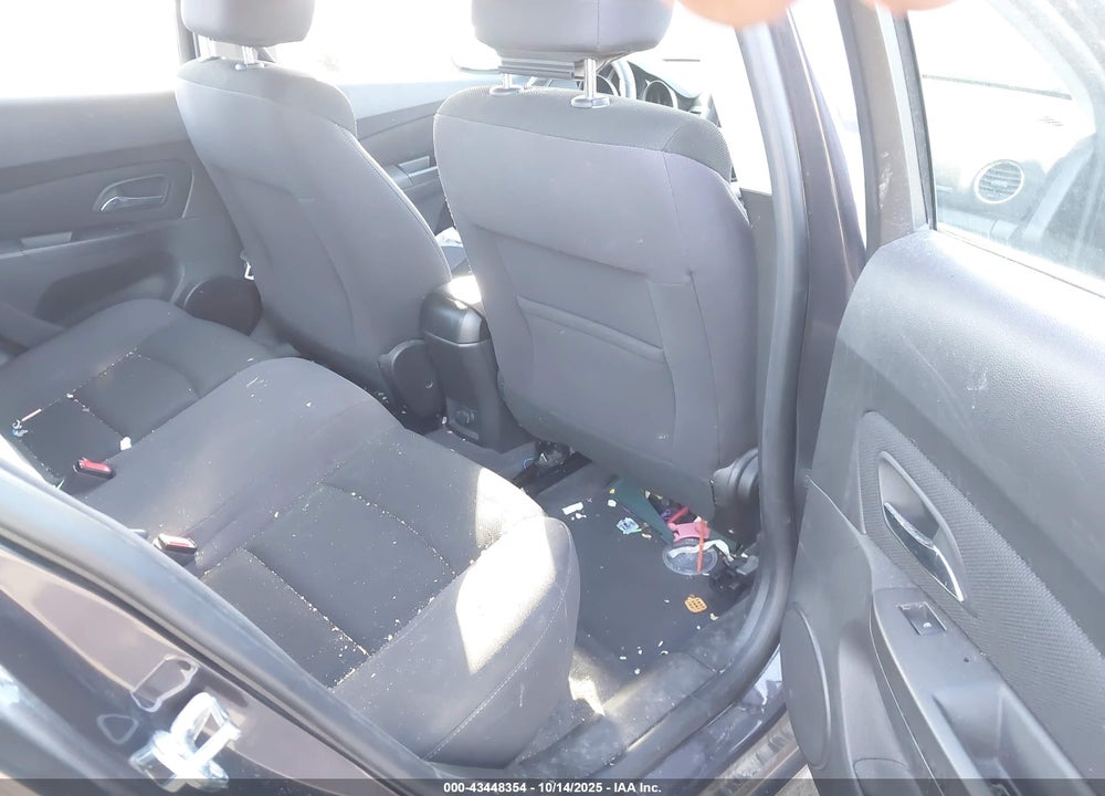 2015 CHEVROLET CRUZE VIN: 1G1PC5SB4F7211096