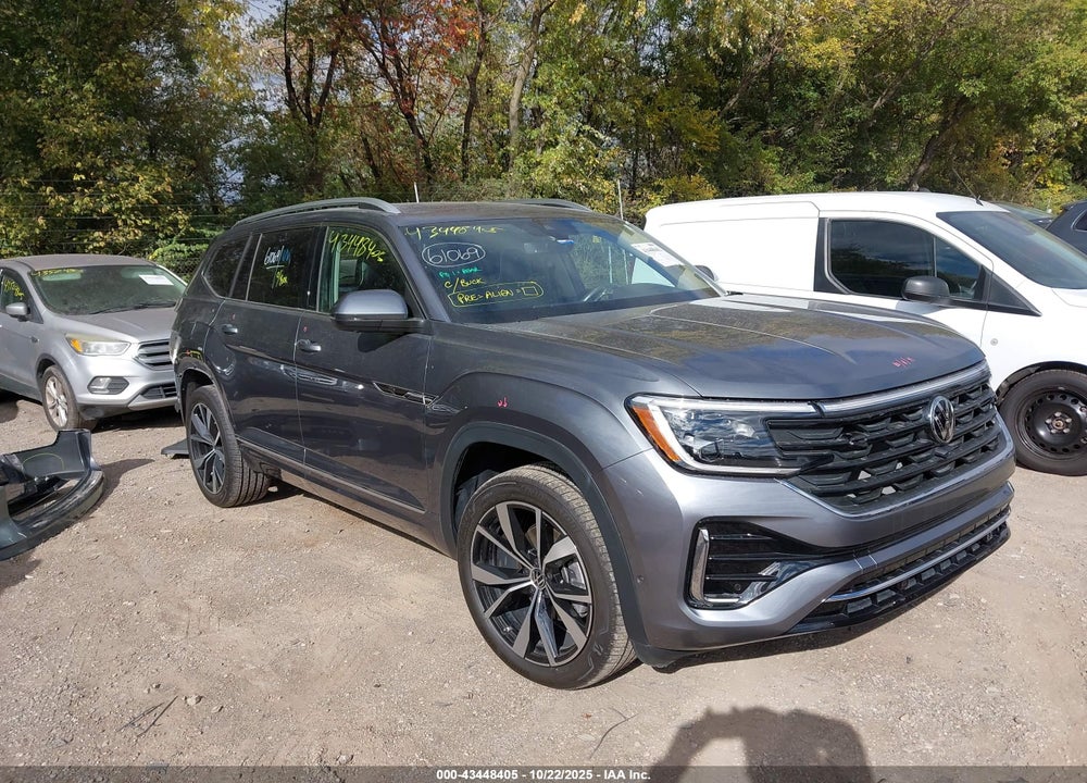 2024 VOLKSWAGEN ATLAS 2.0T SEL PREMIUM R-LINE VIN: 1V2FR2CA3RC578703