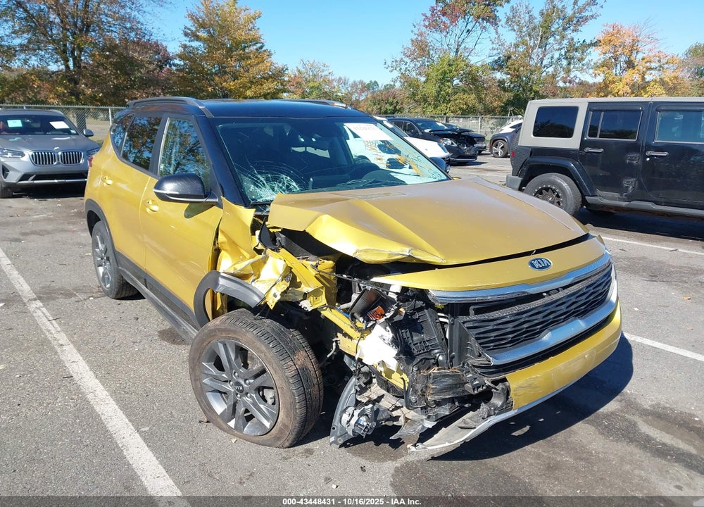 2021 KIA SELTOS S VIN: KNDEUCAA9M7198075