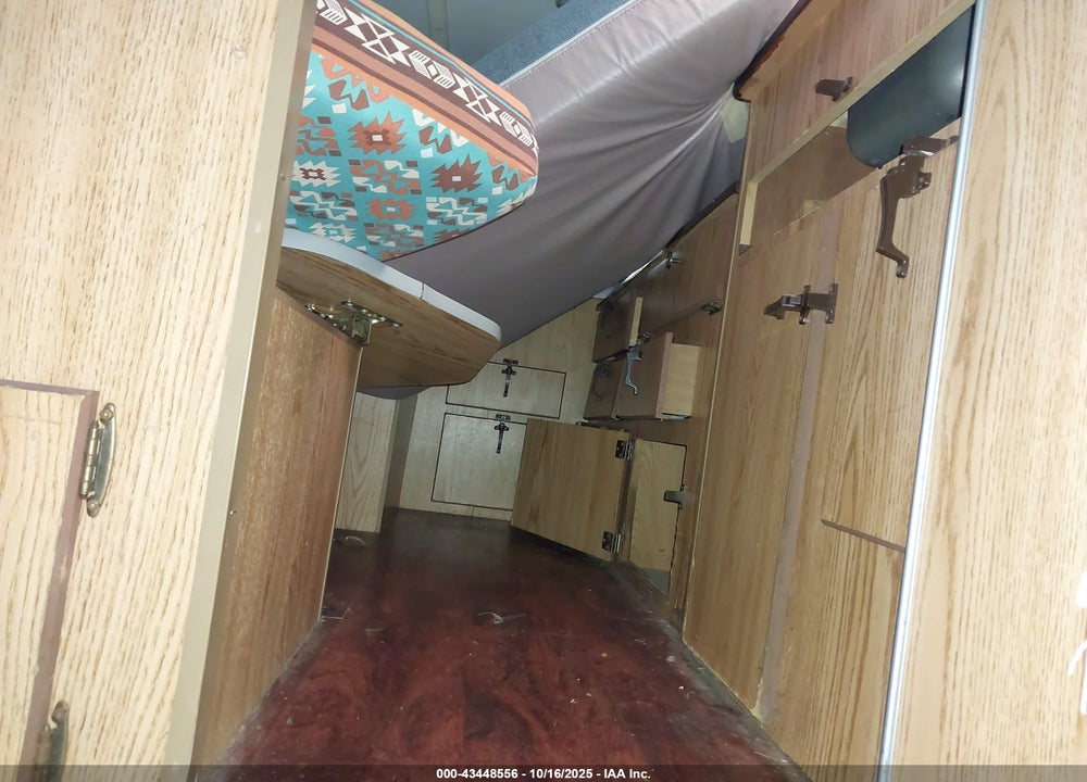 1991 JAYCO OTHER VIN: 1UJAJ02H9M1BR0260