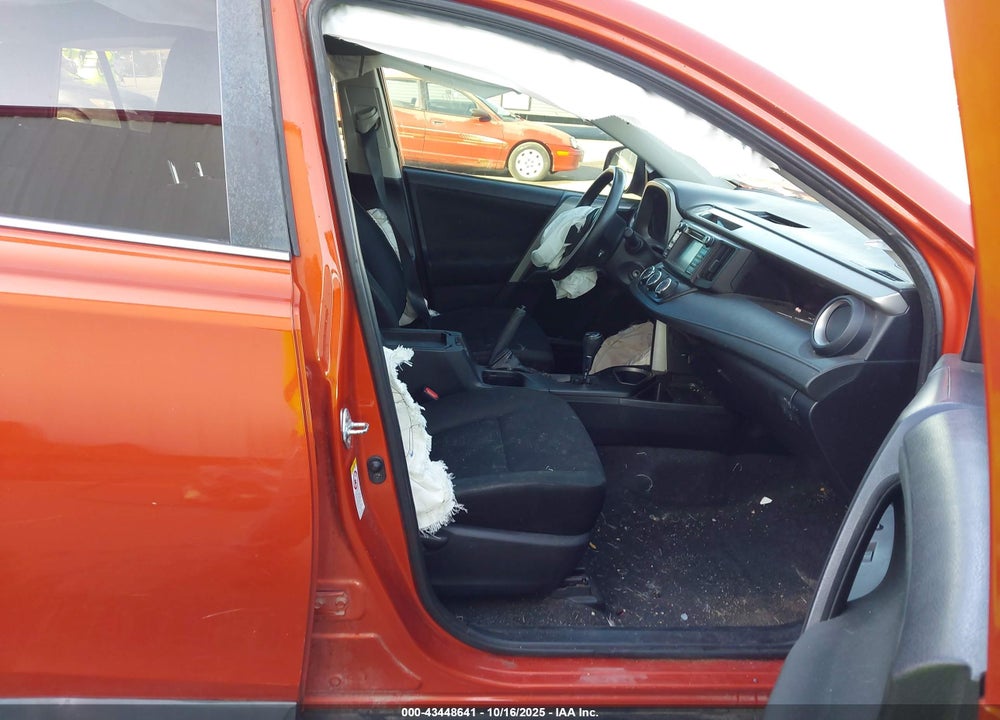 2016 TOYOTA RAV4 LE VIN: 2T3ZFREV0GW268275