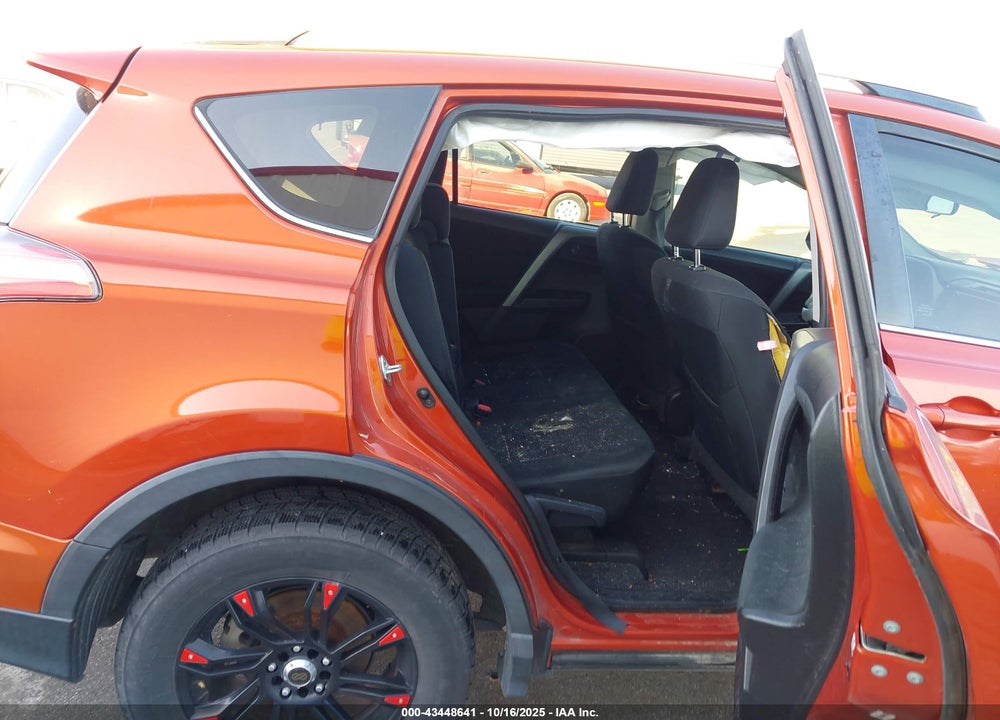 2016 TOYOTA RAV4 LE VIN: 2T3ZFREV0GW268275