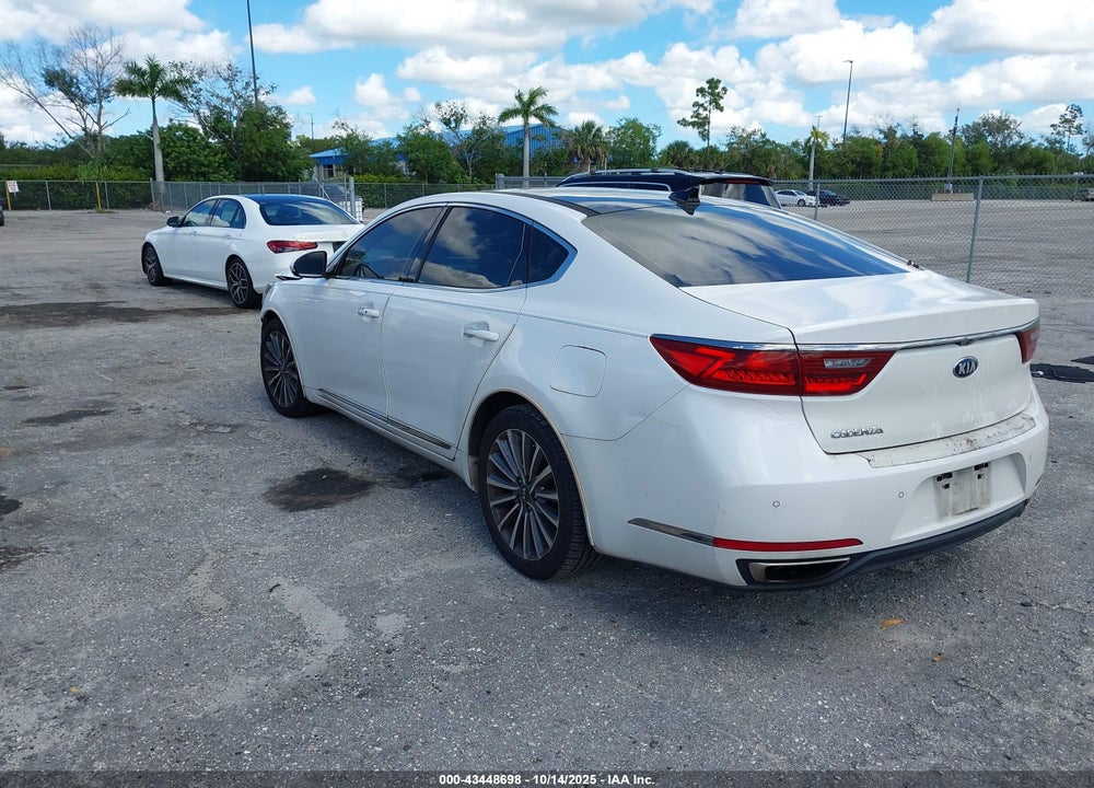 2017 KIA CADENZA VIN: KNALC4J11H5083341