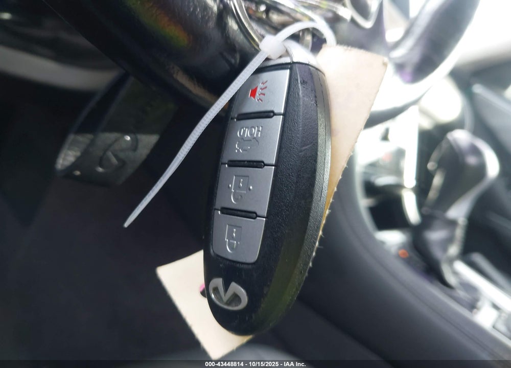 2014 INFINITI Q50 VIN: JN1BV7AR6EM700074