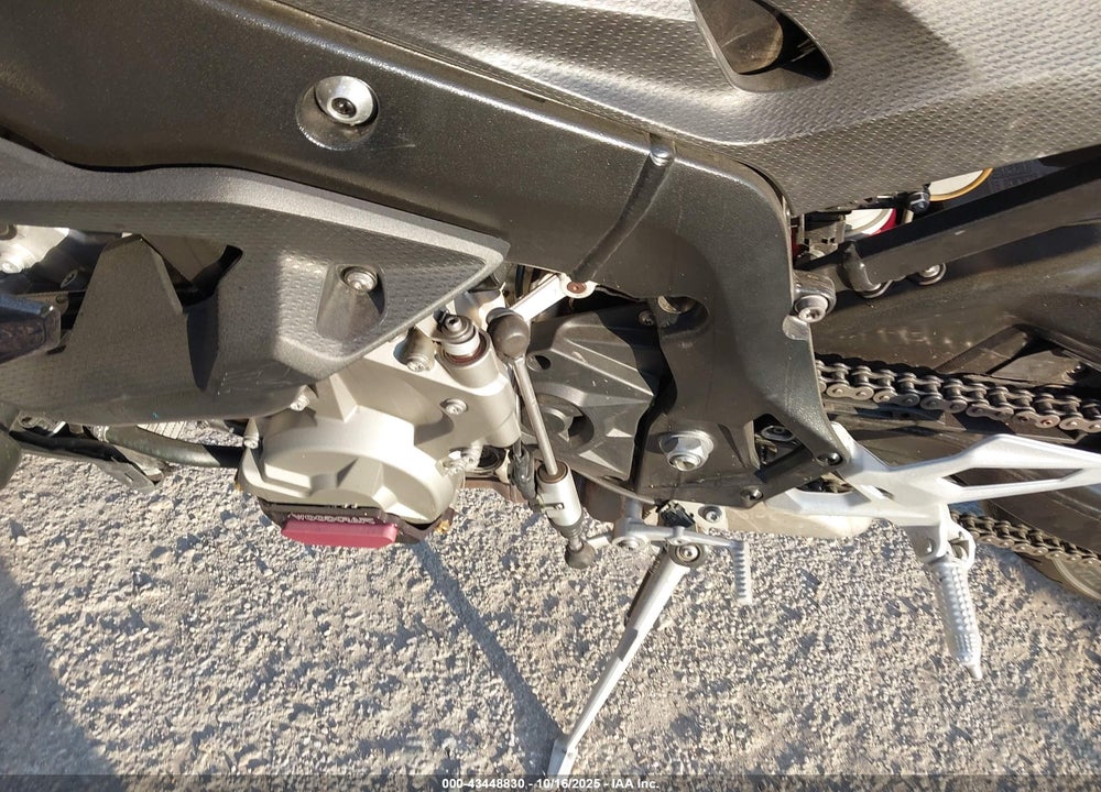 2019 BMW S 1000 R VIN: WB10D6208KZ972087