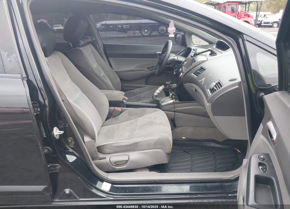 2008 HONDA CIVIC VIN: 1HGFA16568L084658