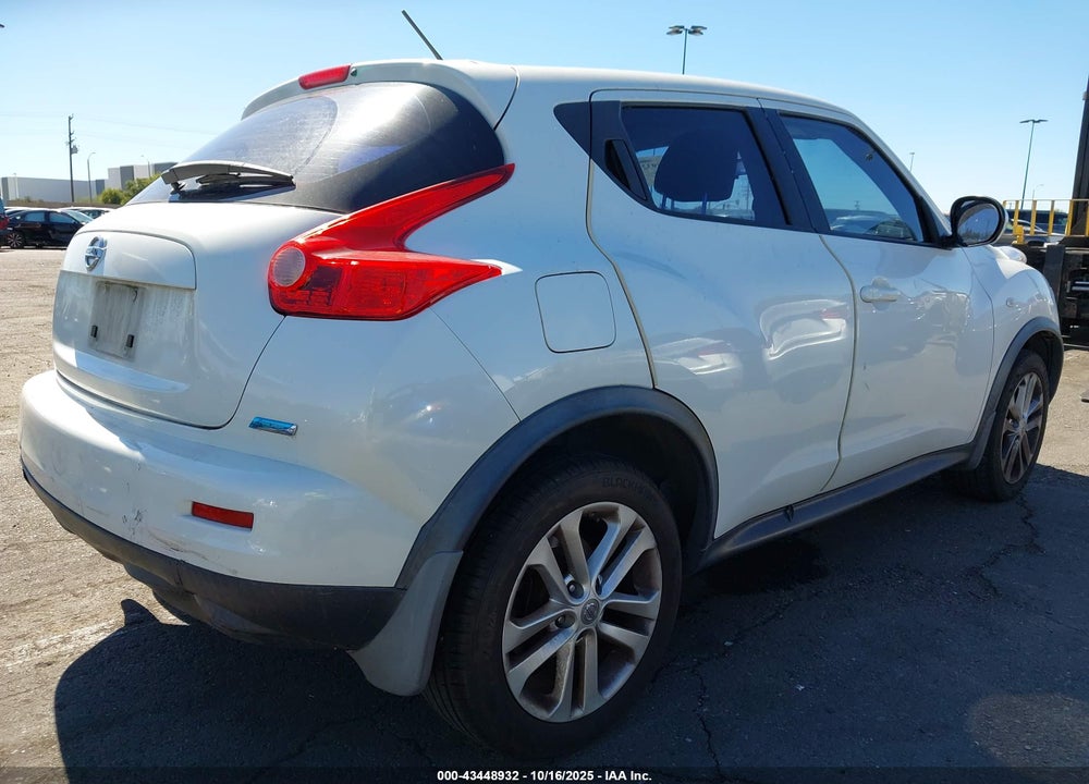 2013 NISSAN JUKE S VIN: JN8AF5MR3DT208889