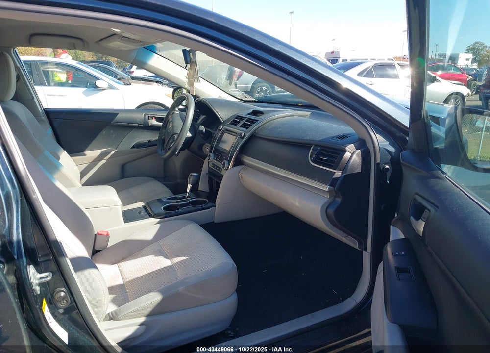 2013 TOYOTA CAMRY LE VIN: 4T1BF1FK8DU238453