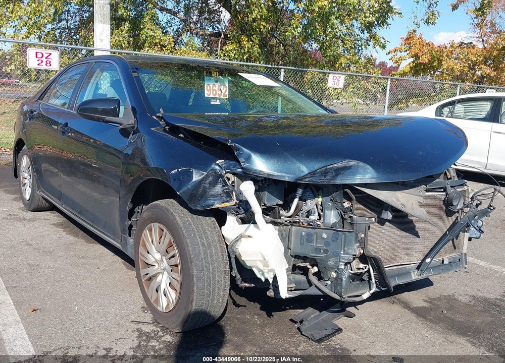 2013 TOYOTA CAMRY LE VIN: 4T1BF1FK8DU238453