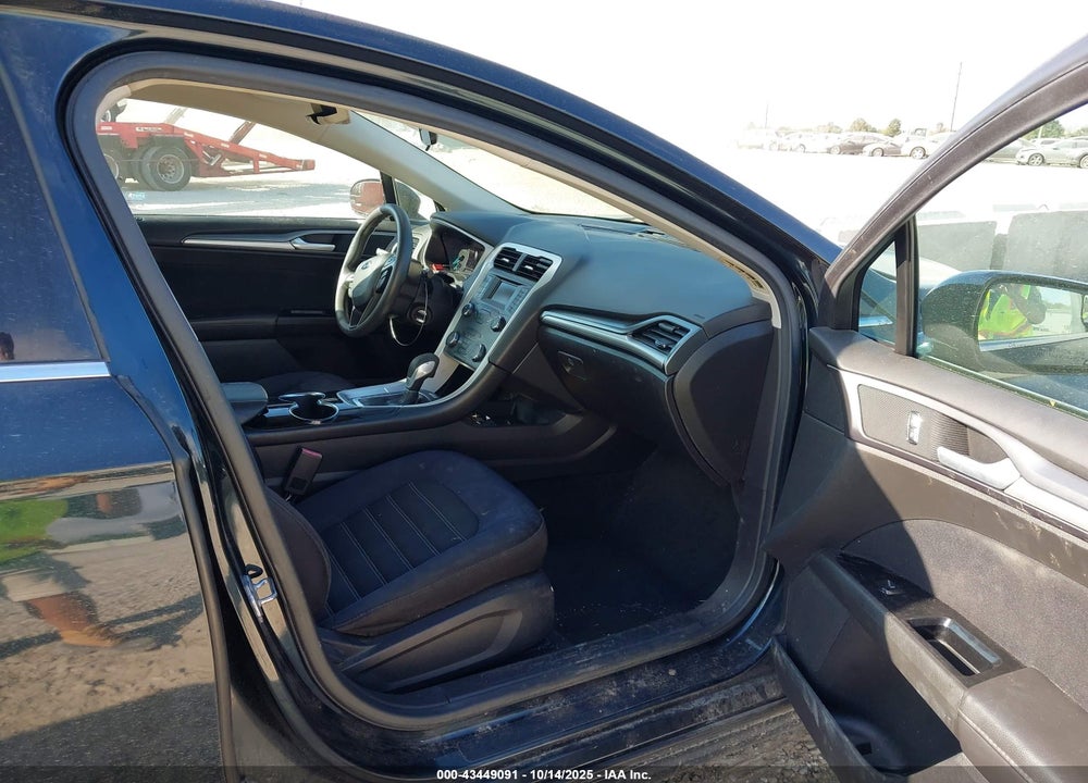 2014 FORD FUSION SE VIN: 3FA6P0HD7ER225395