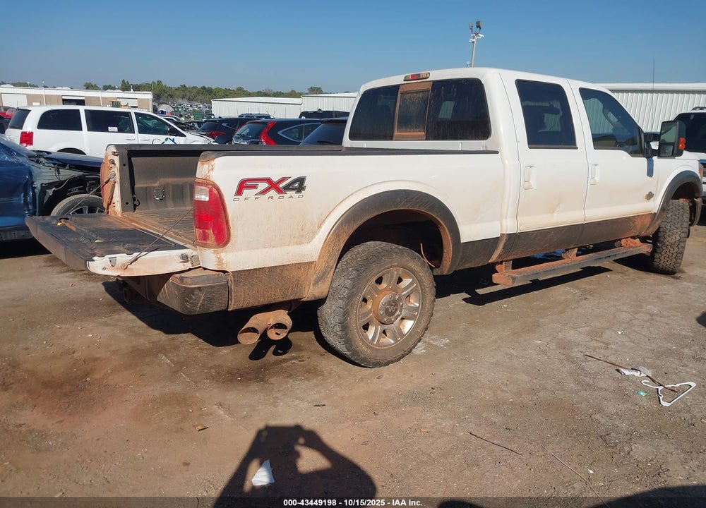 2015 FORD F-250 LARIAT VIN: 1FT7W2BT7FED15289