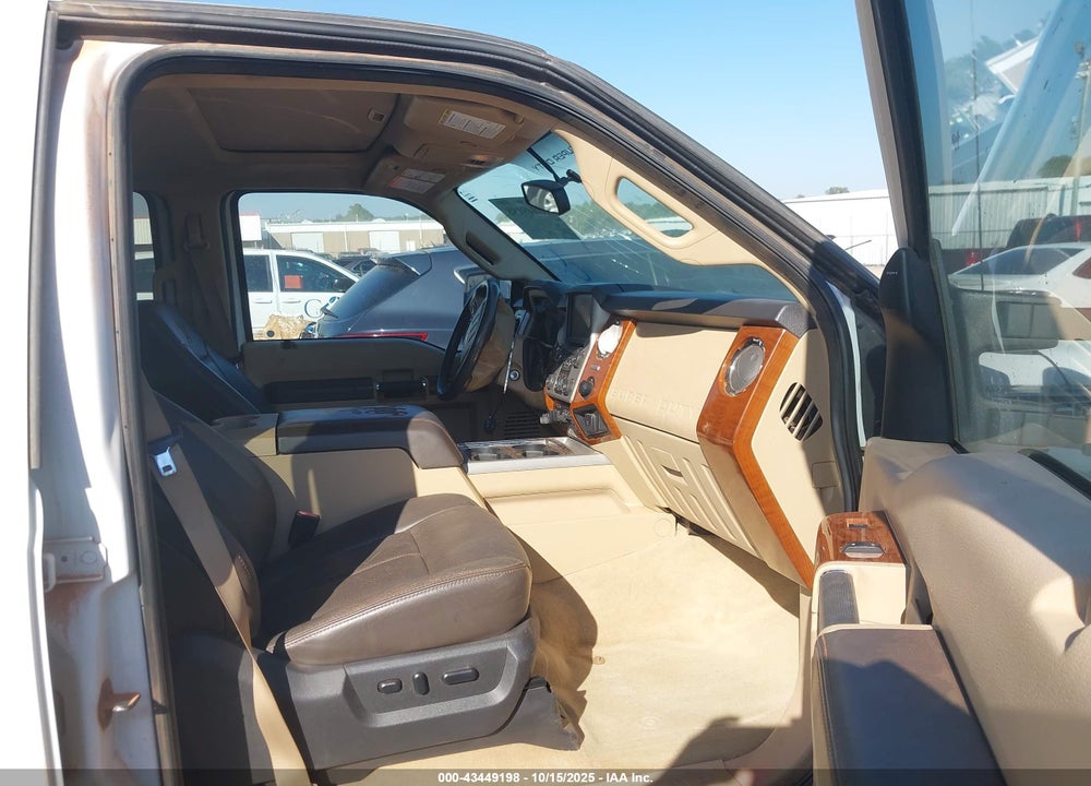 2015 FORD F-250 LARIAT VIN: 1FT7W2BT7FED15289