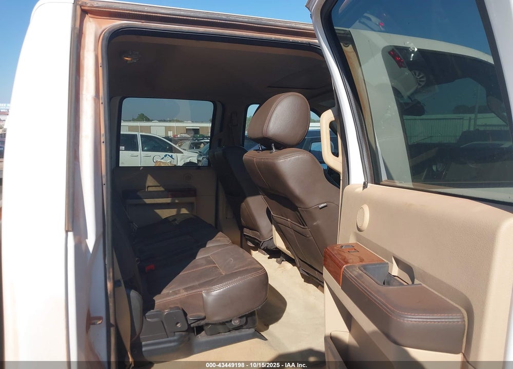 2015 FORD F-250 LARIAT VIN: 1FT7W2BT7FED15289
