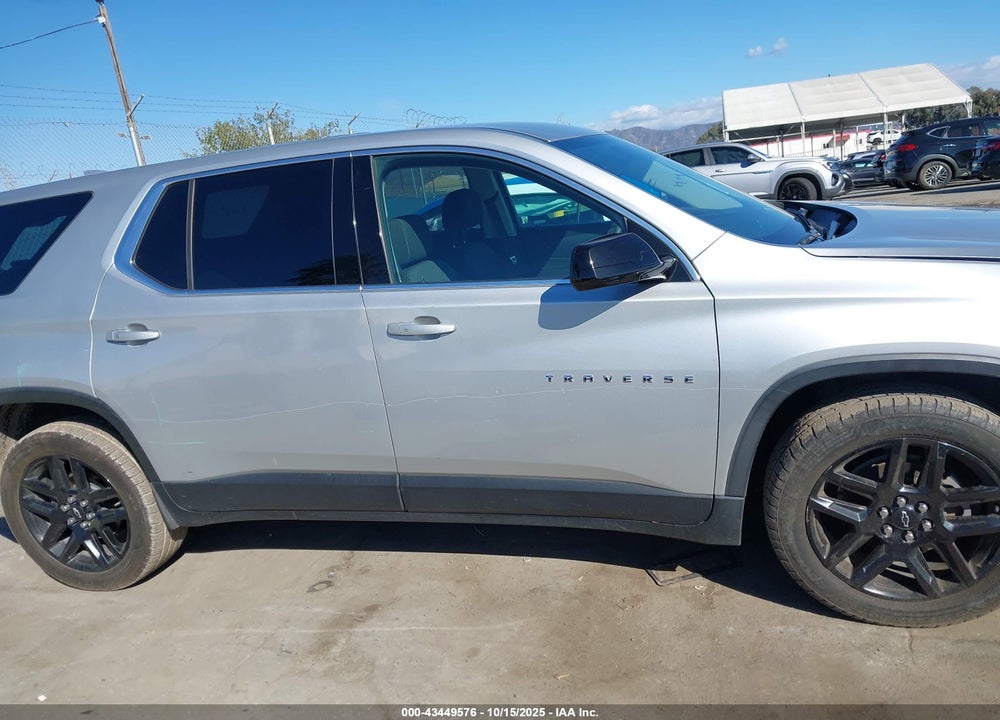 2019 CHEVROLET TRAVERSE VIN: 1GNERFKW2KJ140426